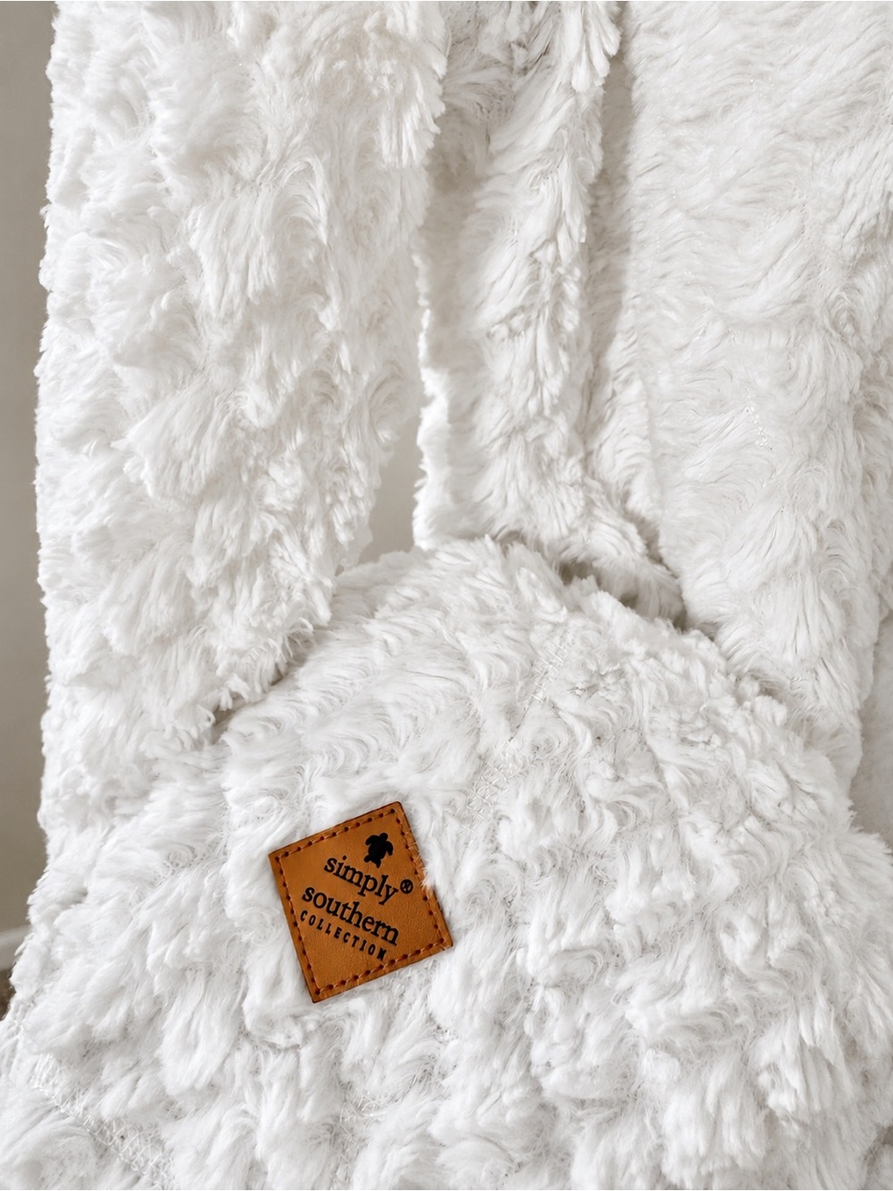 Simply Southern Plush White Teddy Quarter-Zip Jacket - Picture 3 of 5